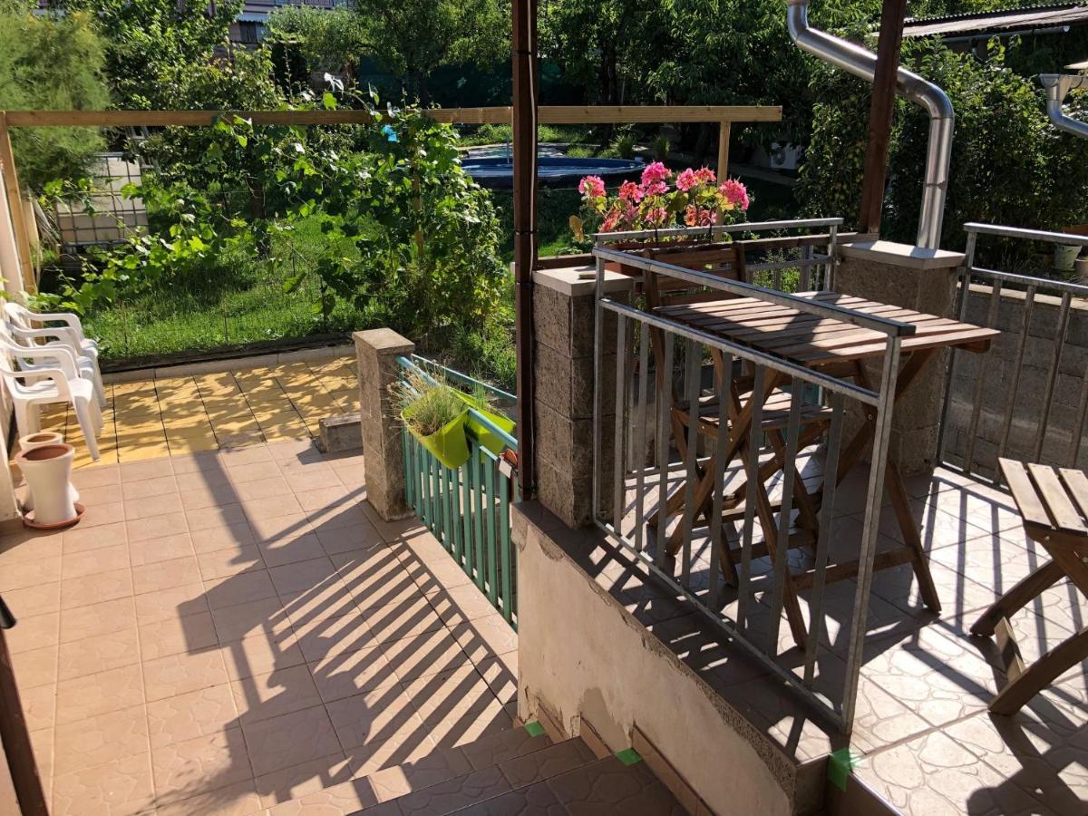 Ubytovani U Jerabku - Parkovani Zdarma Mikulov Buitenkant foto