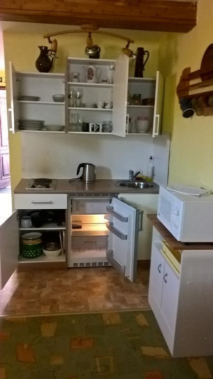 Ubytovani U Jerabku - Parkovani Zdarma Mikulov Buitenkant foto